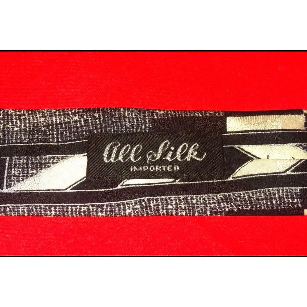 NWT Fellini Designer‎ All Silk Italian Art Deco Black Tie